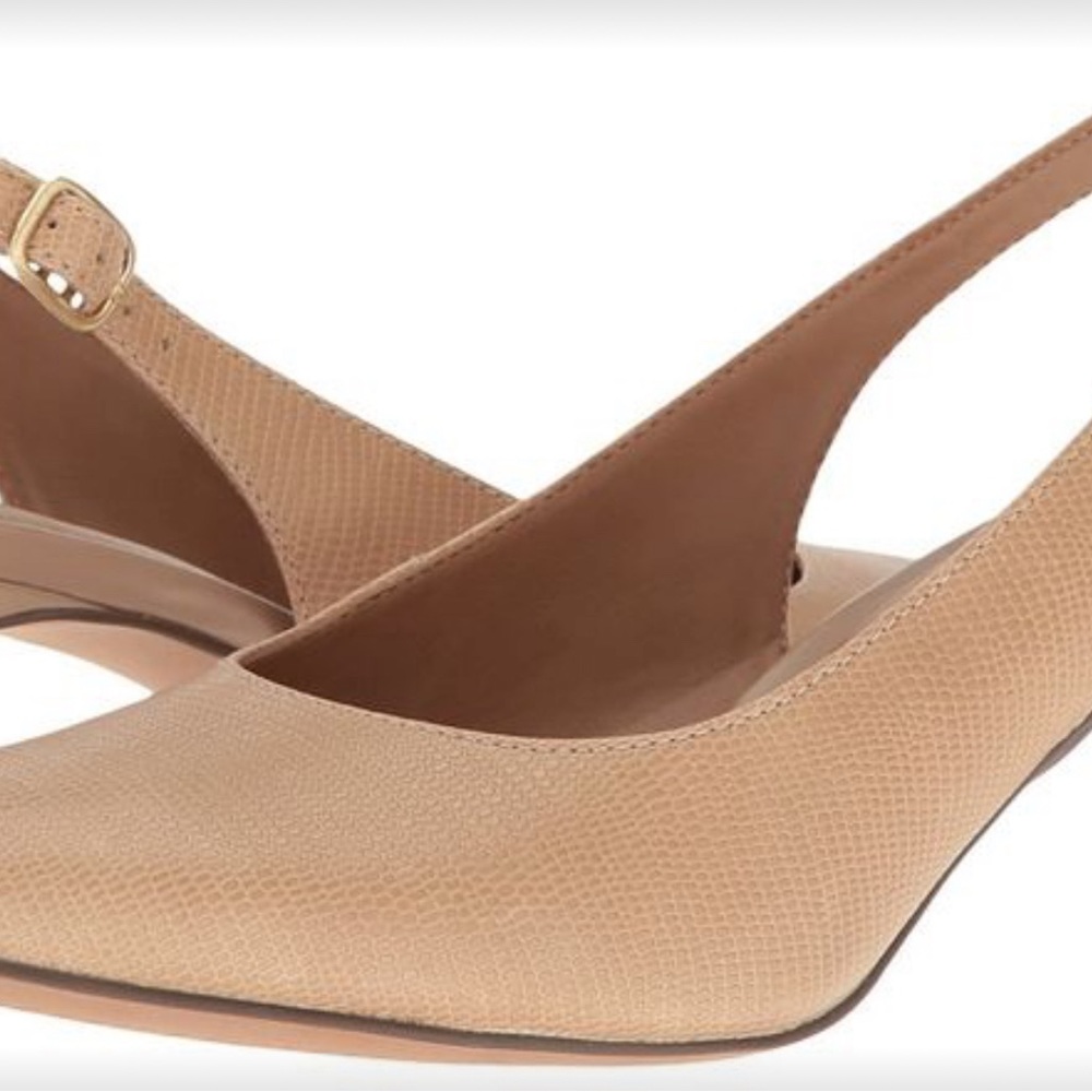 Clarks Crewso Riley Pumps Champagne